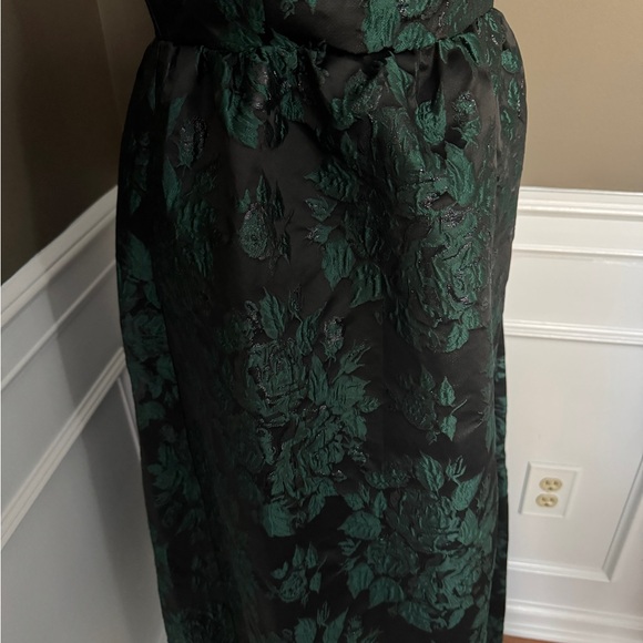 Flora Bea Gorgeous Mecca Dress in Forest Oak. Small. Brand new with tags. - Picture 5 of 8